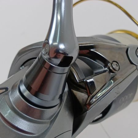  SHIMANO シマノ 15 ツインパワー 4000XG 03373 本体のみ