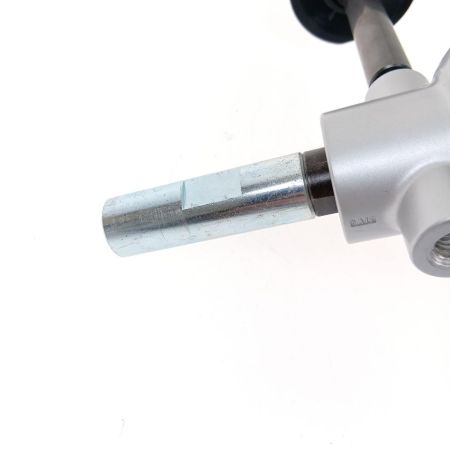  MAKITA マキタ 充電式カクハン機　18Ｖ UT130D