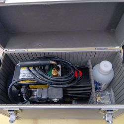 □□ イチネンTASCO オイル逆流防止弁付高性能ツーステージ真空ポンプ TA150F Bランク