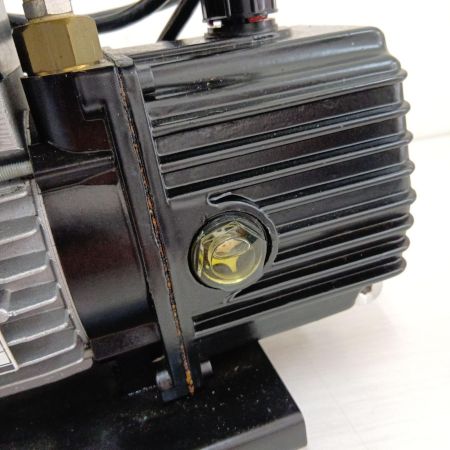  イチネンTASCO オイル逆流防止弁付高性能ツーステージ真空ポンプ TA150F