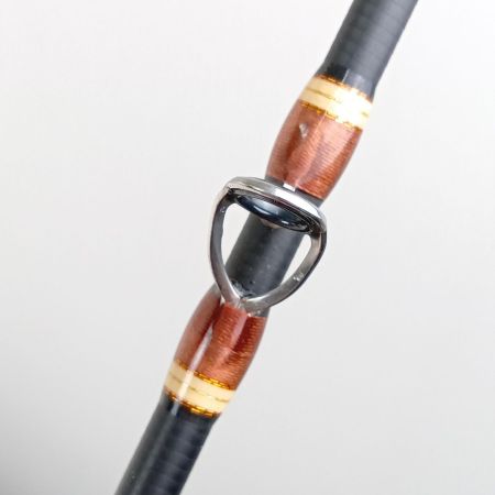  Megabass メガバス ヴァルキリー ワールドエクスペディション マルチ VKC-58ML-4