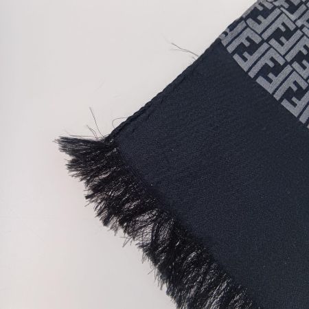  FENDI フェンディ スカーフ ブラック