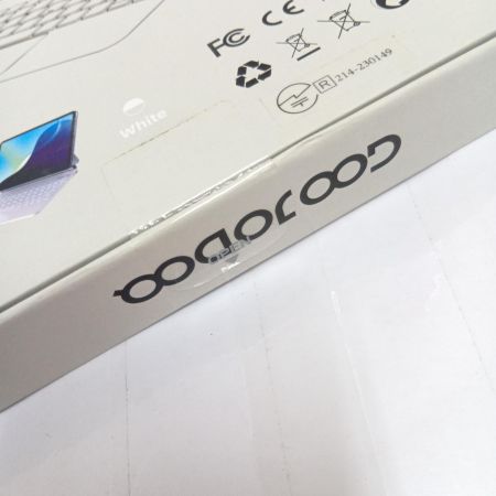  Goojodoq iPad用キーボード マグネット式　未開封品 A1901