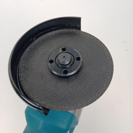  MAKITA マキタ 125ｍｍ電気ディスクグラインダ　40Ｖ GA002GRDX