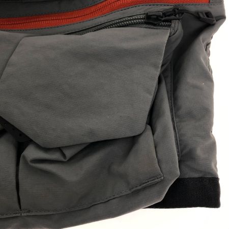  SIMMS 釣り服飾 フィッシングベスト SIZE L RE 38,497 グレー