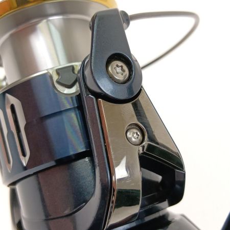  SHIMANO シマノ スピニングリール　17ツインパワー XD 4000XG 03747