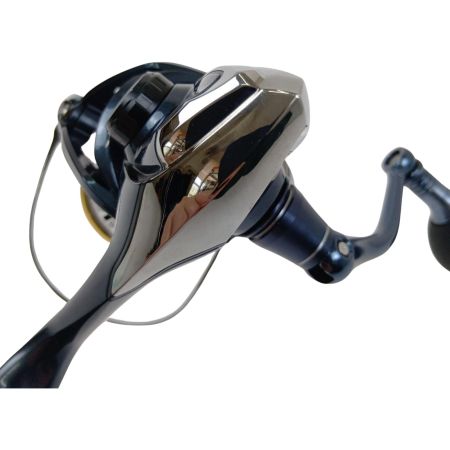  SHIMANO シマノ スピニングリール　17ツインパワー XD 4000XG 03747