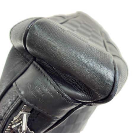  LOUIS VUITTON ルイヴィトン ダミエ・アンフィ二ポルト・ドキュマン・ヴォワヤージュ N41146 ブラック