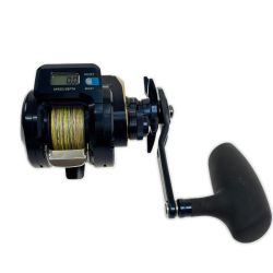 □□ DAIWA ダイワ リール　25ソルティガ IC300 00631594 本体のみ Bランク