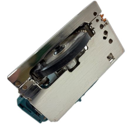  MAKITA マキタ 125mm充電式マルノコ　18Ｖ HS474D 本体のみ
