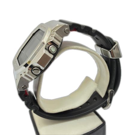  CASIO カシオ 腕時計　G-SHOCK  GMW-B5000-1JF シルバー