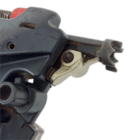  MAKITA マキタ 90ｍｍ高圧エア釘打 AN931H