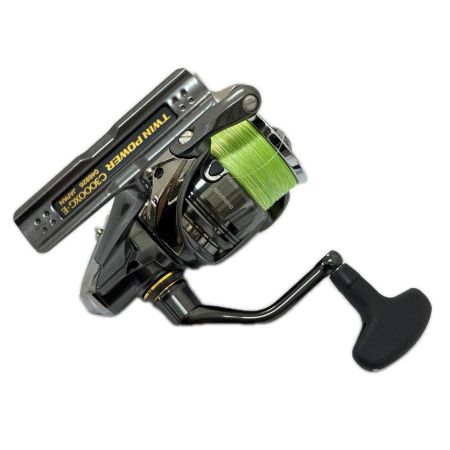 SHIMANO シマノ リール　24 ツインパワー C3000XG 046826