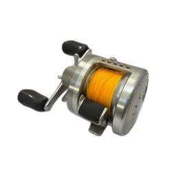 SHIMANO シマノ リール　03 カルカッタコンクエスト 201DC RH461 本体のみ Cランク