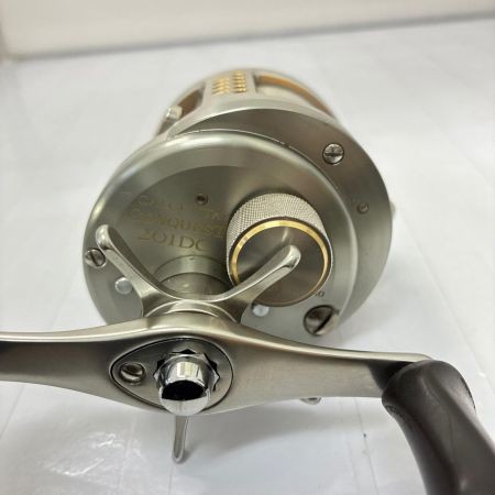 SHIMANO シマノ リール　03 カルカッタコンクエスト 201DC RH461 本体のみ