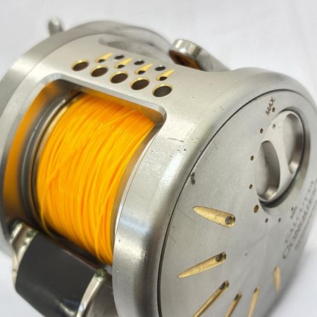 SHIMANO シマノ リール　03 カルカッタコンクエスト 201DC RH461 本体のみ
