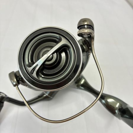 SHIMANO シマノ リール　22 ステラ C2000SHG 043849