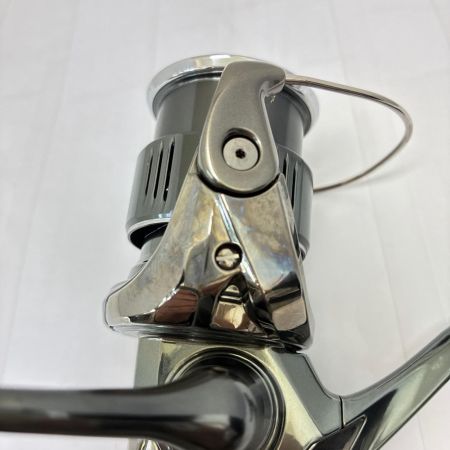 SHIMANO シマノ リール　22 ステラ C2000SHG 043849
