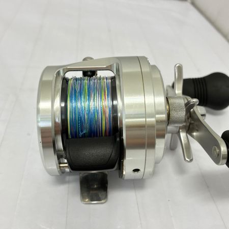 SHIMANO シマノ リール　オシアカルカッタ 200HG 02778 本体のみ