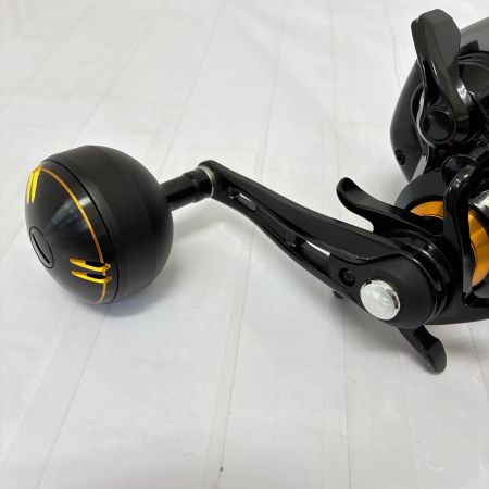 SHIMANO シマノ 電動リール　ビーストマスター 3000EJ 043757