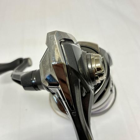 SHIMANO シマノ リール　25 コンプレックス XR 2500F6HG 048455