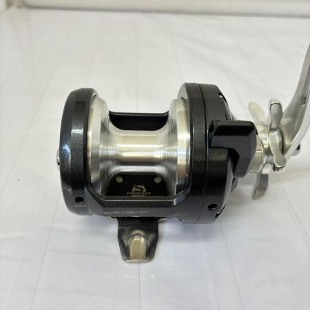 SHIMANO シマノ 20 トリウム 1500HG　右ハンドル 04218