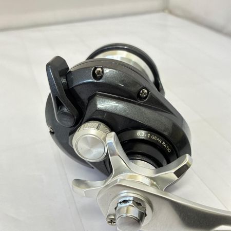 SHIMANO シマノ 20 トリウム 1500HG　右ハンドル 04218