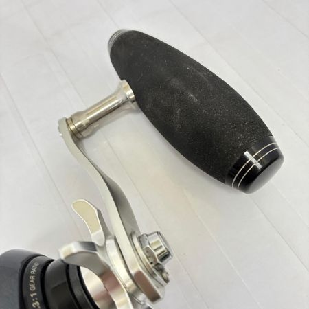SHIMANO シマノ 20 トリウム 1500HG　右ハンドル 04218