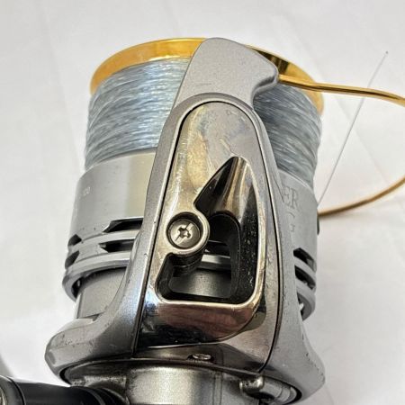 SHIMANO シマノ リール　ツインパワー C3000HG  02697