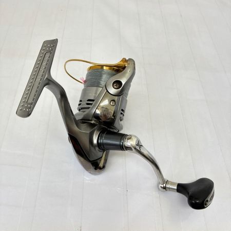 SHIMANO シマノ リール　ツインパワー C3000HG  02697