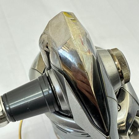 SHIMANO シマノ リール　ツインパワー C3000HG  02697