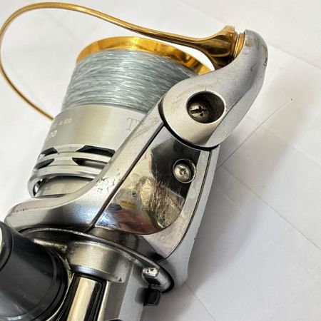 SHIMANO シマノ リール　ツインパワー C3000HG  02697