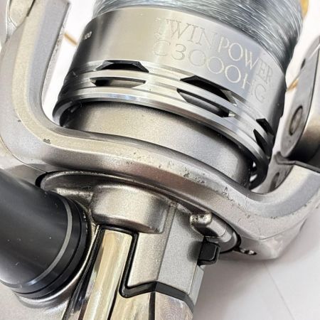 SHIMANO シマノ リール　ツインパワー C3000HG  02697