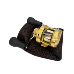 SHIMANO シマノ リール　21カルカッタコンクエスト 101HG 04237 Bランク
