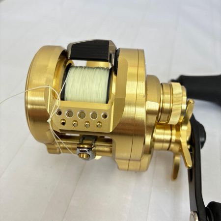 SHIMANO シマノ リール　21カルカッタコンクエスト 101HG 04237