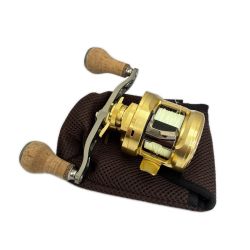 SHIMANO シマノ カルカッタコンクエスト 201XG 左 044419 Bランク
