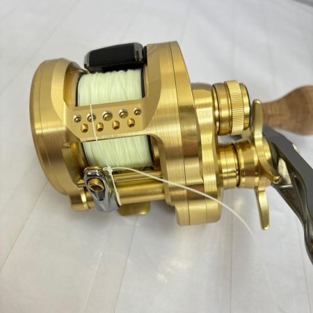 SHIMANO シマノ カルカッタコンクエスト 201XG 左 044419