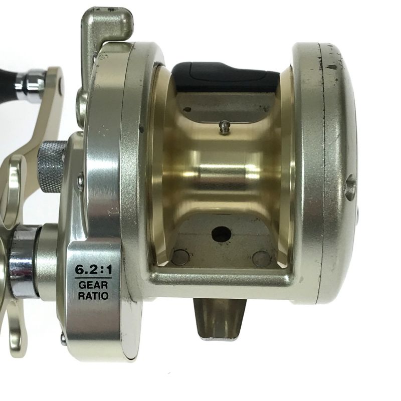 中古】 SHIMANO シマノ オシアジガー EV 2500HG RH298 両軸リール