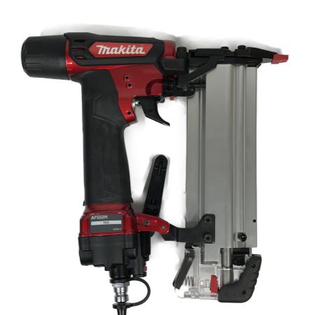 €€ MAKITA マキタ 高圧仕上釘打 55mm エアダスタ付 AF552H レッド