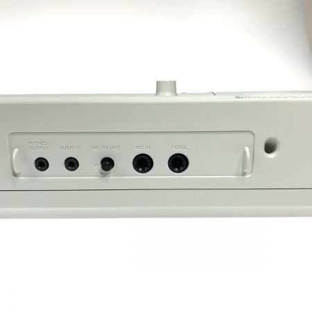  CASIO カシオ Casiotone 光ナビゲーションキーボード LK-520 61鍵盤