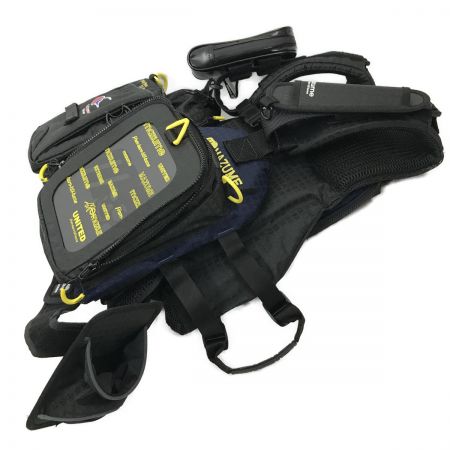  momazumu レッドムーン ライフジャケット サーフスペシャル III MZLJ-593