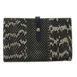 ## A.D.M.J. ラディアータ パスポートウォレット  手帳型 長財布  17SA06005 Aランク