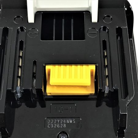  MAKITA マキタ 18v 6.0Ah リチウムイオンバッテリ BL1860B 純正バッテリ