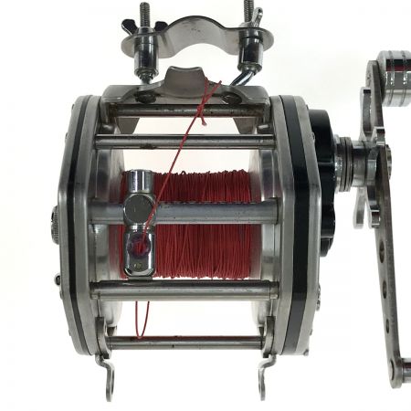  DAIWA ダイワ ダイナミック 5000D 両軸リール