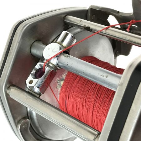  DAIWA ダイワ ダイナミック 5000D 両軸リール