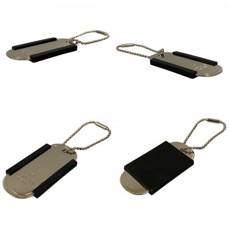  GUCCI グッチ ドッグタグキーホルダー