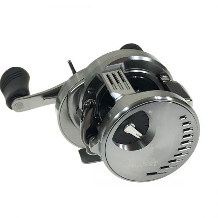  SHIMANO シマノ 20カルカッタコンクエスト DC200HG 右ハンドル