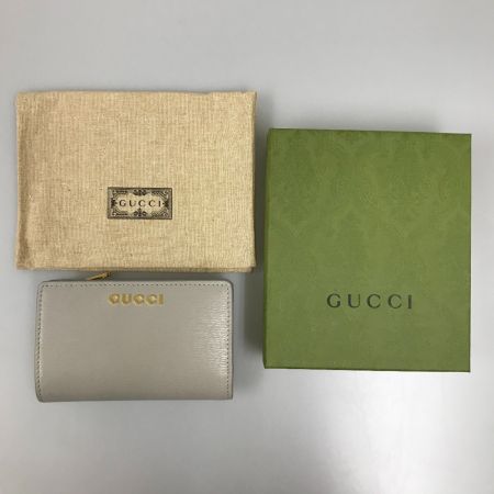  GUCCI グッチ 2つ折り財布 スクリプト ジップアラウンドウォレット 772640 ライトグレー