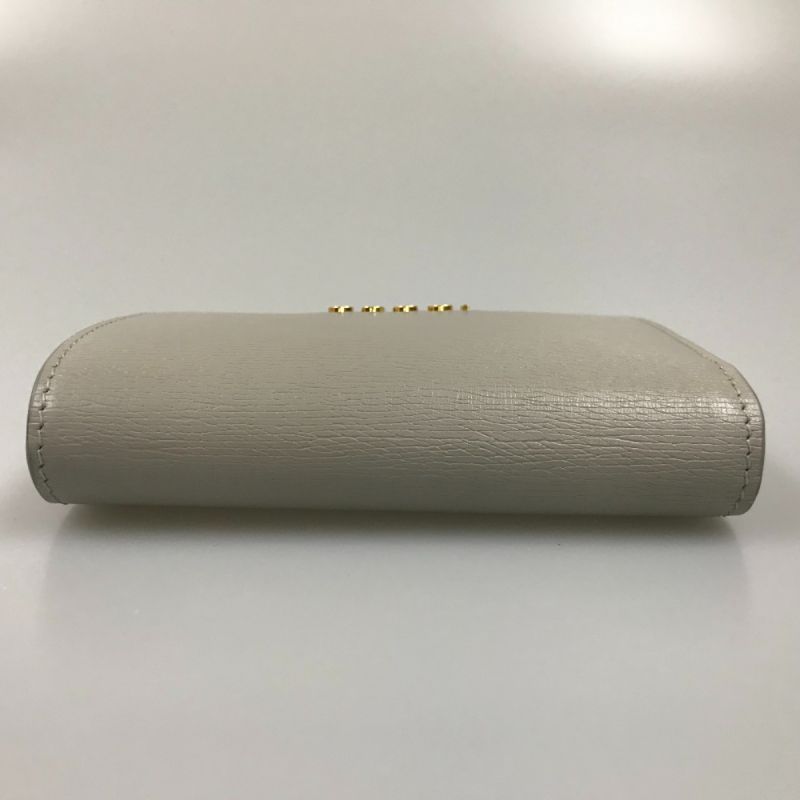 中古】 GUCCI グッチ 2つ折り財布 スクリプト ジップアラウンド