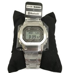 ## CASIO カシオ 腕時計 G-SHOCK フルメタル Bluetooth対応 ソーラー電波時計  GMW-B5000D-1JF シルバー Aランク